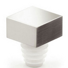 Cube wine stopper